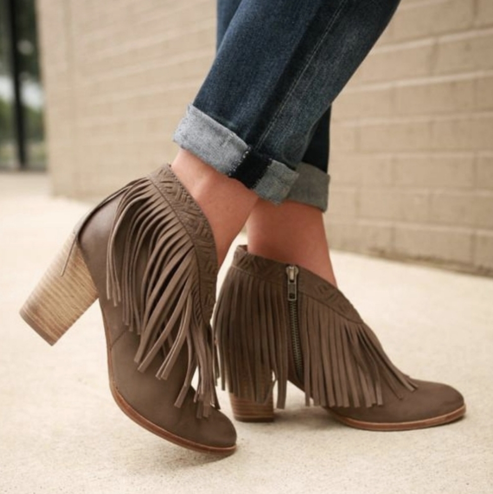 SEYCHELLES Anthropologie World Tour taupe leather fringe ankle booties